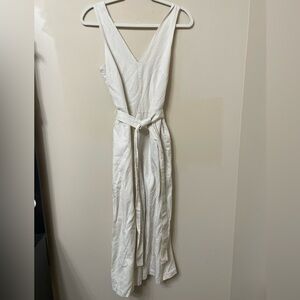 Banana Republic Cream Sleeveless Dress